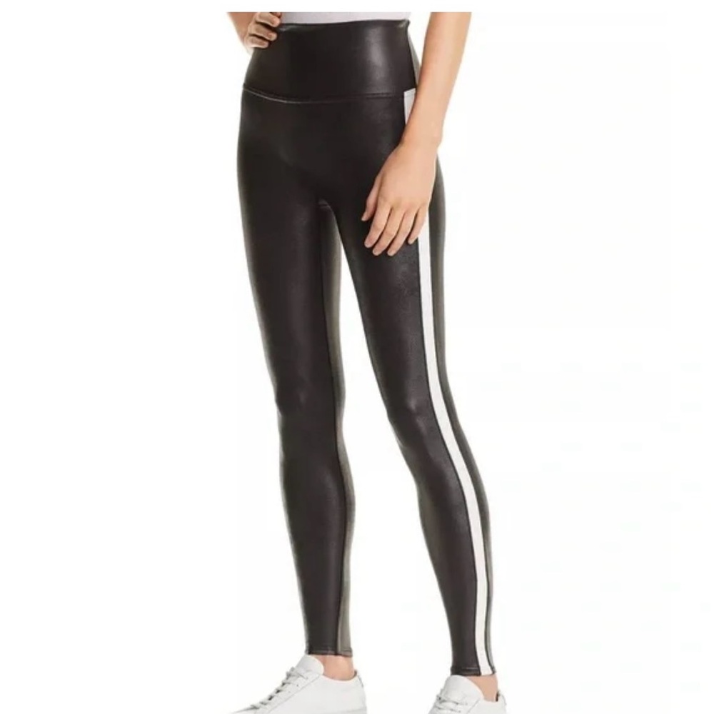 Spanx faux leathered leggingsga with white stipe